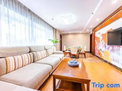 Yulong Inn - 71