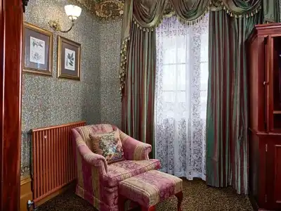 Craig's Royal - 92