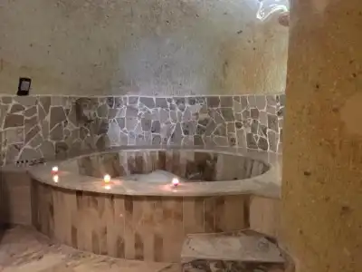 Oread Cave Suites - 115