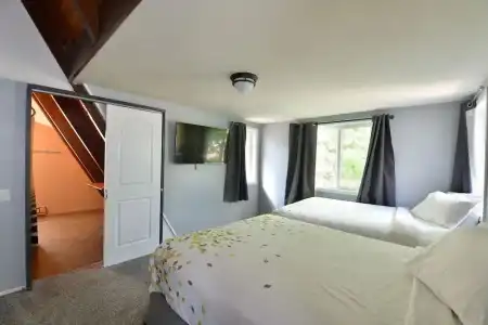 Delton Oaks Resort - 84