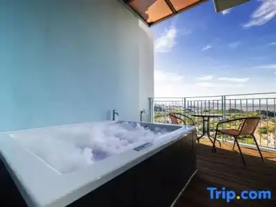 Ocean Soleview - 126