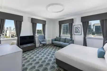 The Savoy on Little Collins Melbourne - 9