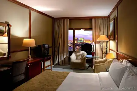 Grand Bucharest - 6