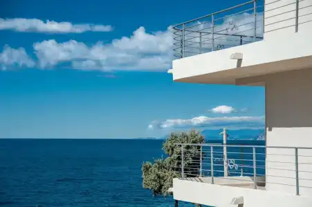 Open Sea Luxury Apartments - 25