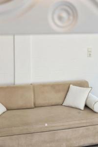 Stratos Apartments & Studios - 326