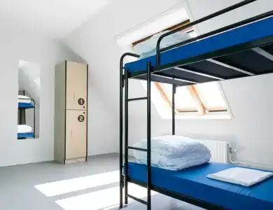 Via Suites - 2