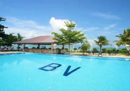 Bella Vista Waterfront Resort - 11