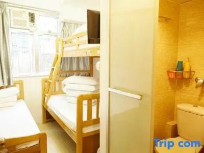 Wing Wah Hostel - 13