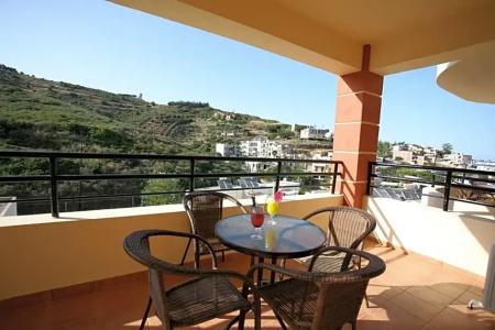 Elpis Studios & Apartments - 40