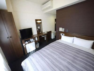 Route-Inn Yokohama Bashamichi - 41