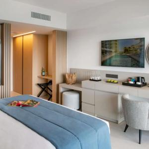 Mercure Larnaca Beach Resort - 32