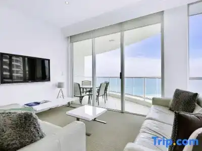 Pacific Views Resort - 217