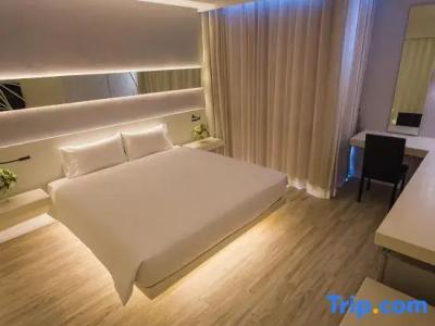 Crystal Hat Yai - 55