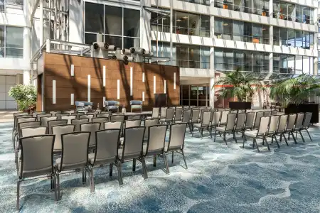 Doubletree South Bend - 24
