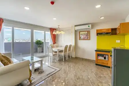 Emerald Central - 116