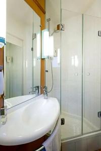 Ibis Marseille Centre Gare Saint Charles - 47