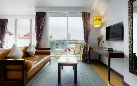 Aiyara Grand - 7