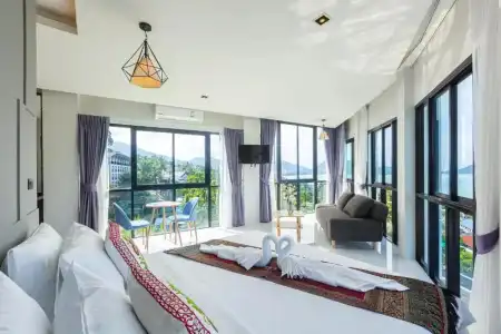 Rossarin Sea View Patong - 73