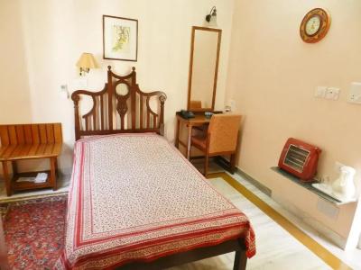 Arya Niwas - 35