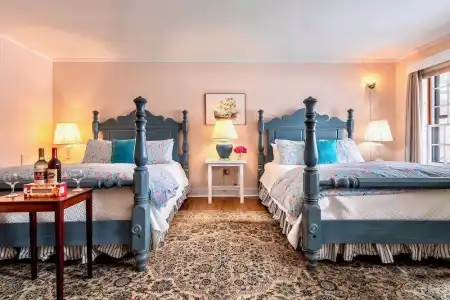 Wilburton Inn - 229