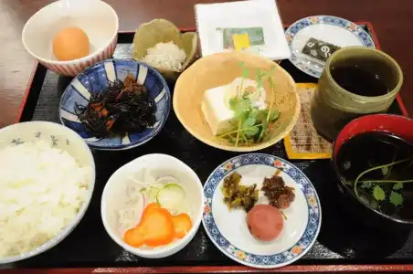 Handa Station - 10