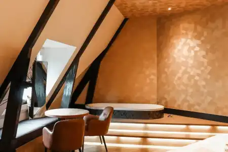 Manzo's Suites - 77