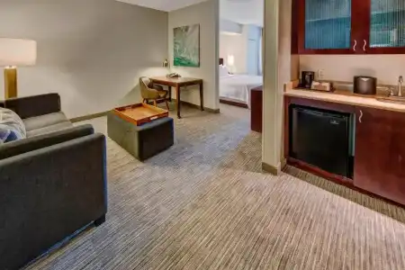 SpringHill Suites by Marriott Naples - 26
