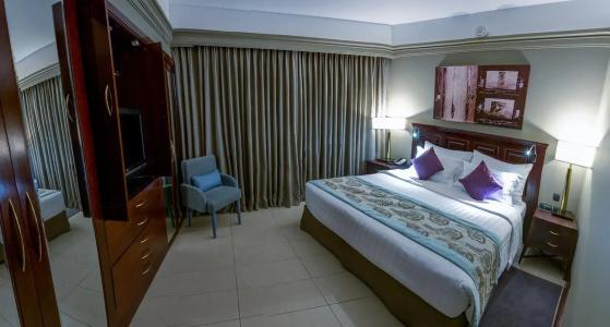 Somewhere Luxury Apartment (Formerly known as Le Meridien Dubai) - 30
