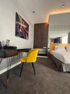 Logis Hôtel Borel - 32