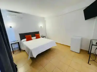 Micaela Charming Hostal - 42