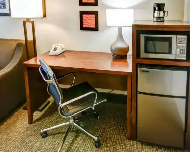 Comfort Inn Redding Near I-5 - 21