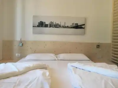 Komodo Short Stay Apartments - 30