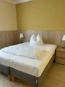 Select Suites & Aparts - 117