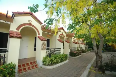 Lopburi Inn Resort - 30