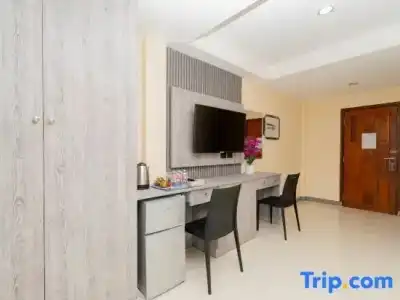 Square One Patong - 119