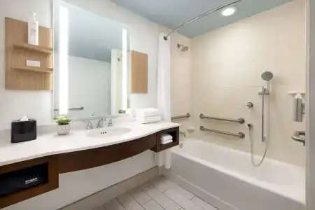 Hilton Garden Inn Key West / The Keys Collection - 41