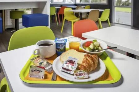 Ibis Budget Caen Memorial - 25