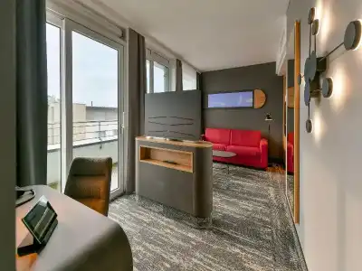 Best Western Plus - 171