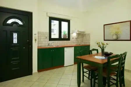 Rhoe Seaside Apartments - 60