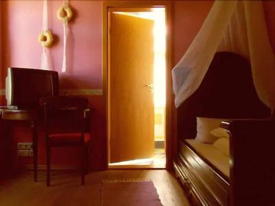 Wein-Auberge Mistral - 11