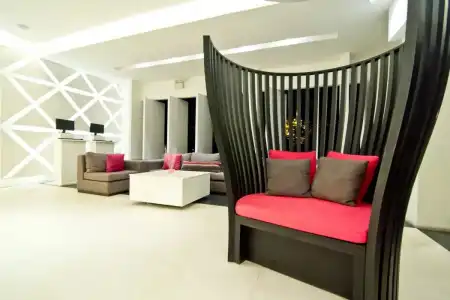 J Residence - 17