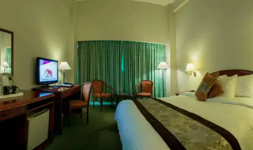 Summit Parkview Yangon - 36