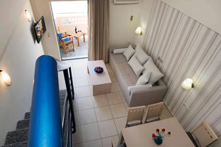 Pearl SeaBreeze Suites - 15
