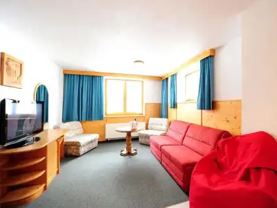 Bündnerhof - 1