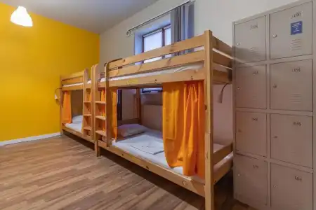Target Hostel - 37