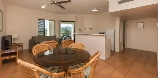 Tropic Towers Apartments - 99
