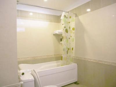 Hoa Phat & Apartment - 95