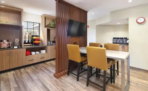 TownePlace Suites Tucson - 23
