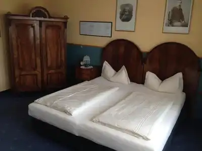 am Bayrischen Platz - 44