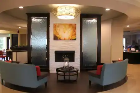 Club - Nashville Inn & Suites - 13